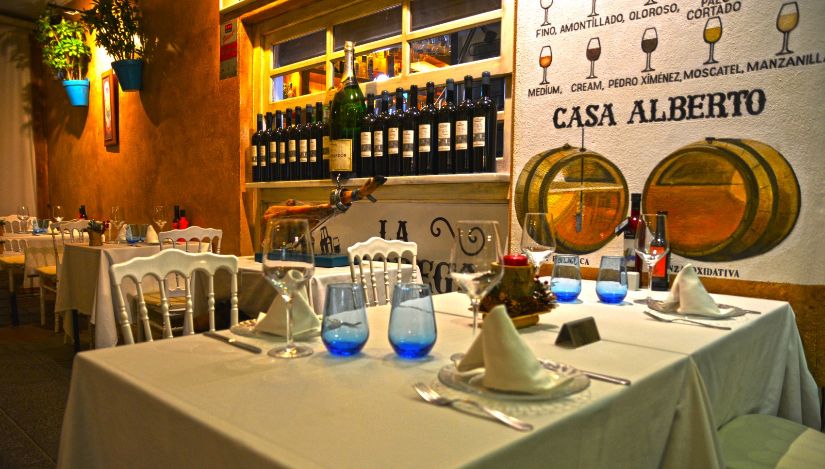La Bodega del Cantinero, hostelería y restauración en San Pedro Alcántara